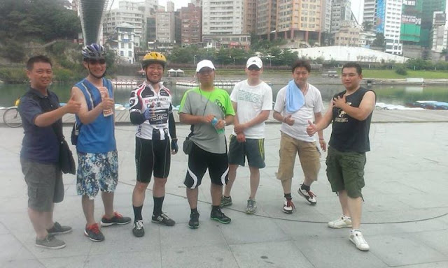 是逃避還是麻痺